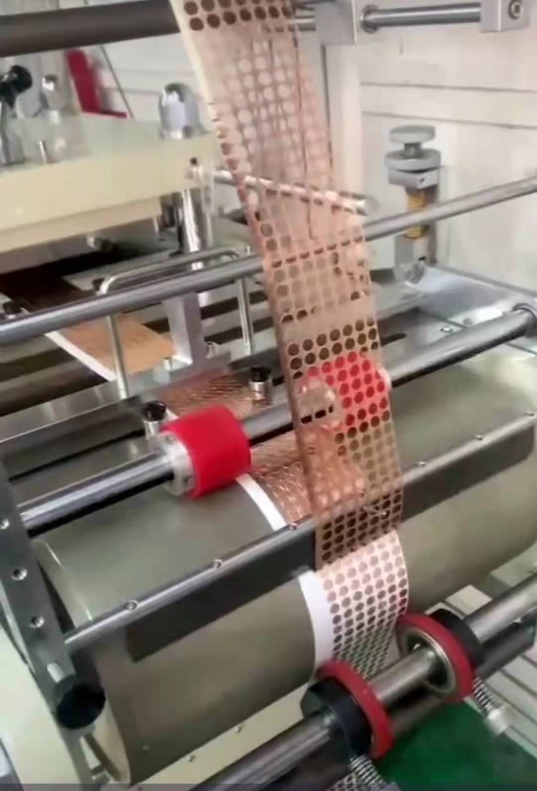 模切机
